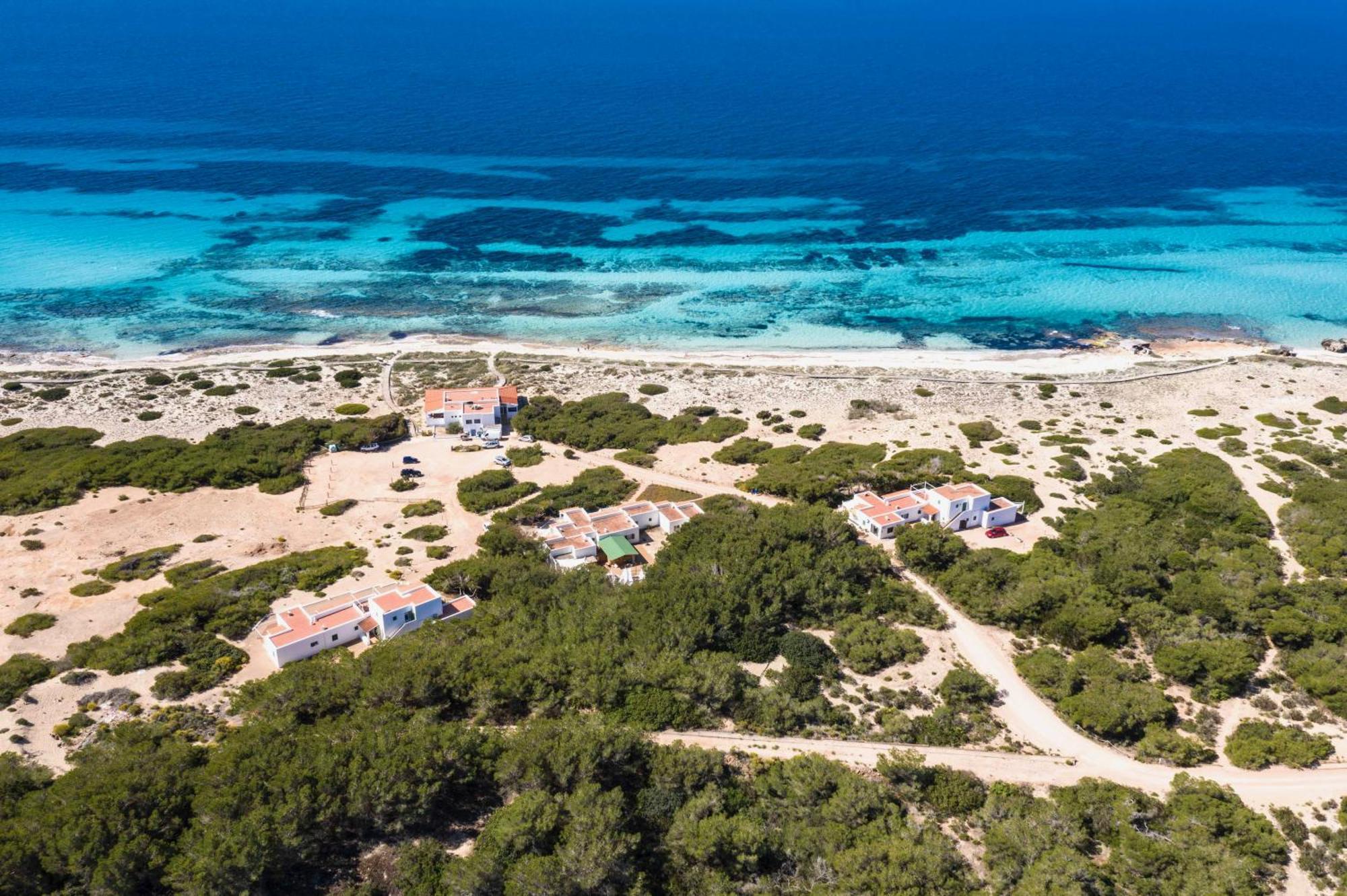 Voga Mari - Astbury Formentera Apartment Плая Мигхорн Екстериор снимка