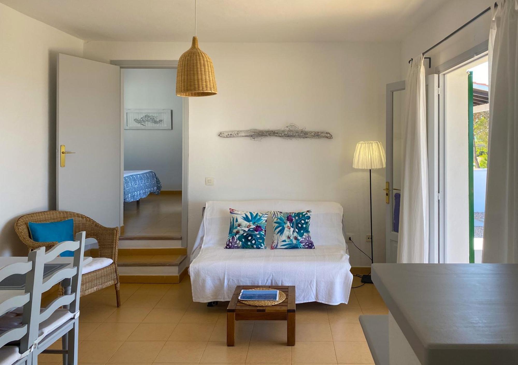 Voga Mari - Astbury Formentera Apartment Плая Мигхорн Екстериор снимка