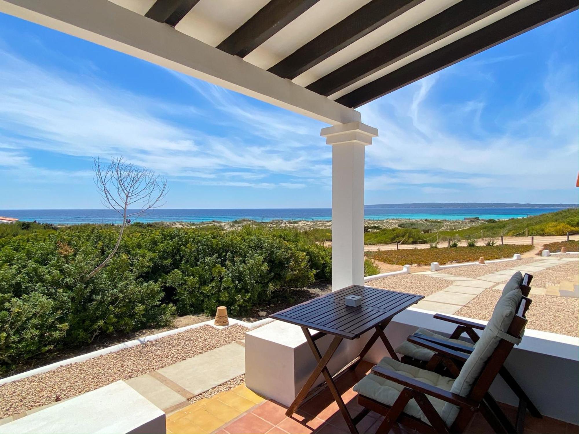 Voga Mari - Astbury Formentera Apartment Плая Мигхорн Екстериор снимка