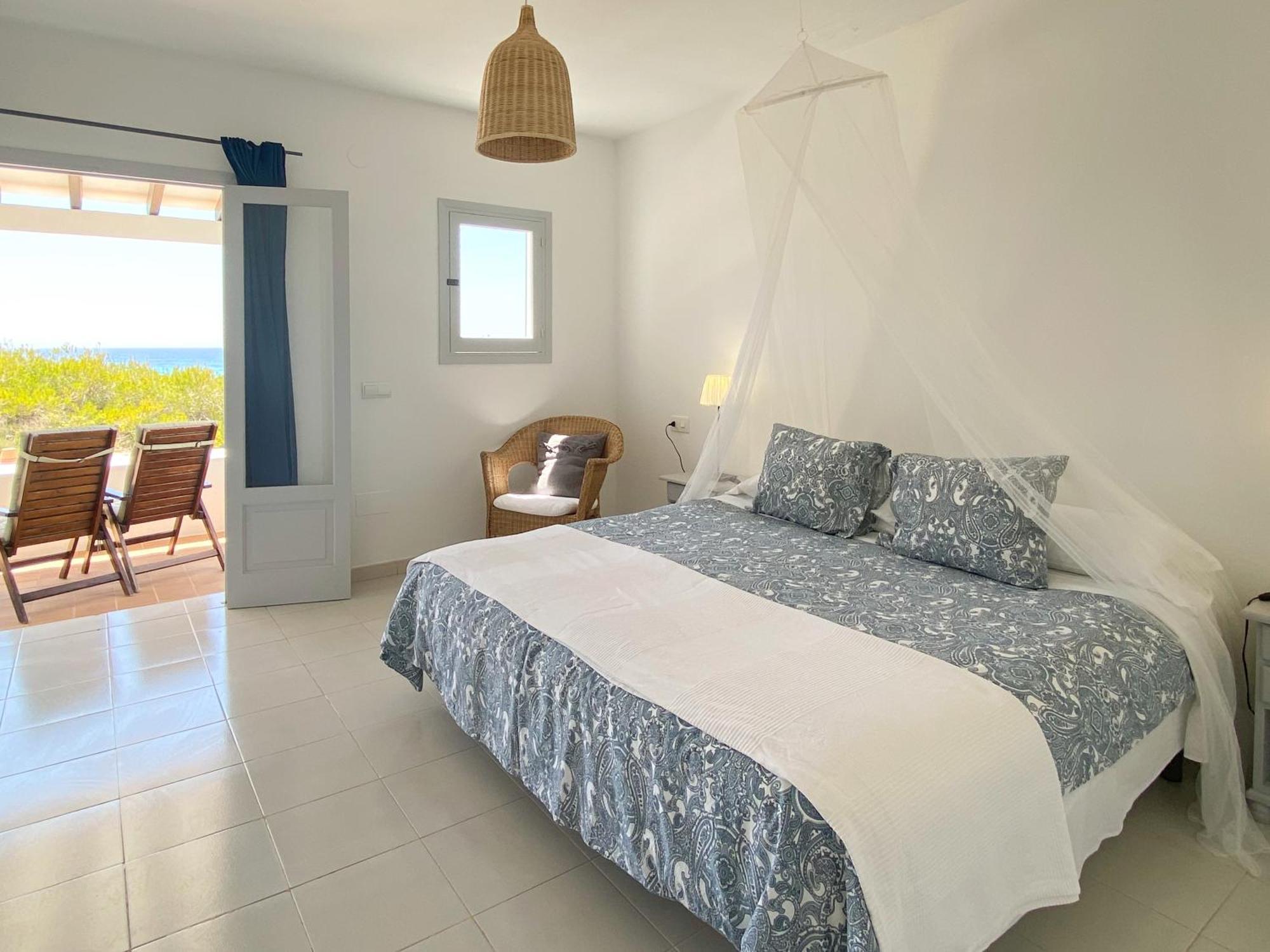 Voga Mari - Astbury Formentera Apartment Плая Мигхорн Екстериор снимка