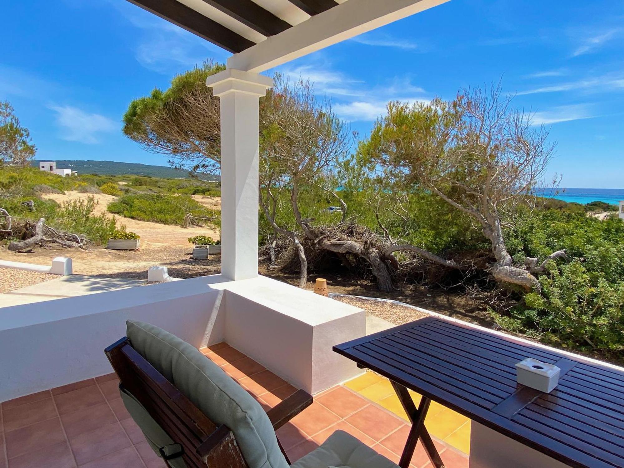 Voga Mari - Astbury Formentera Apartment Плая Мигхорн Екстериор снимка