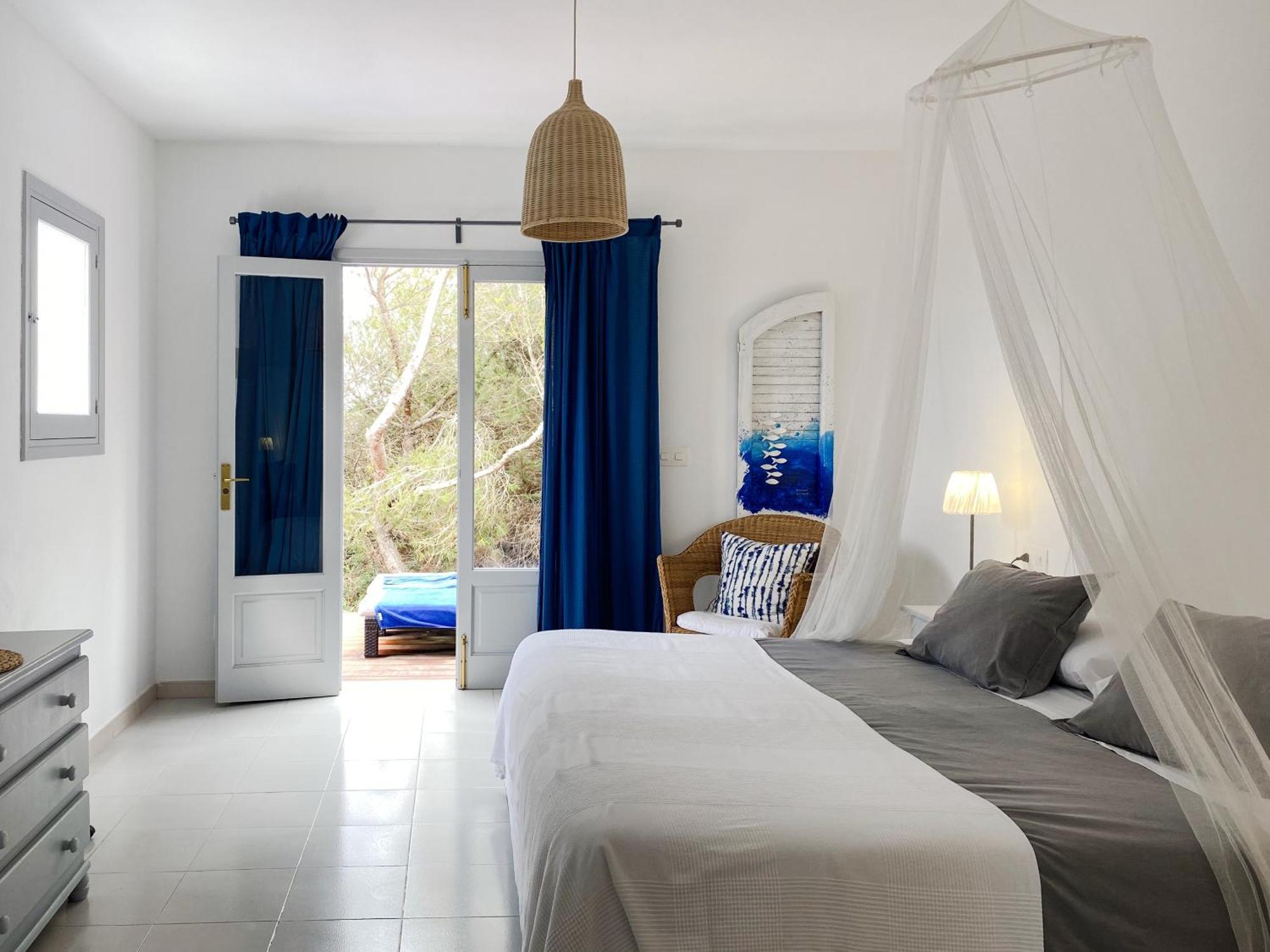 Voga Mari - Astbury Formentera Apartment Плая Мигхорн Екстериор снимка