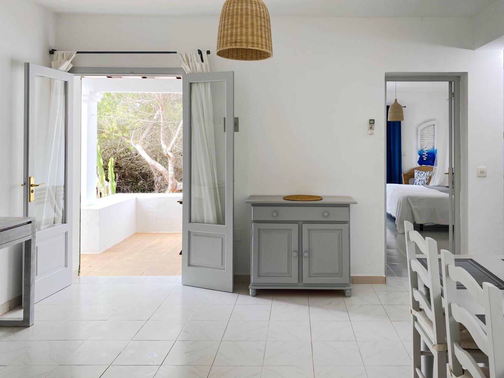 Voga Mari - Astbury Formentera Apartment Плая Мигхорн Екстериор снимка