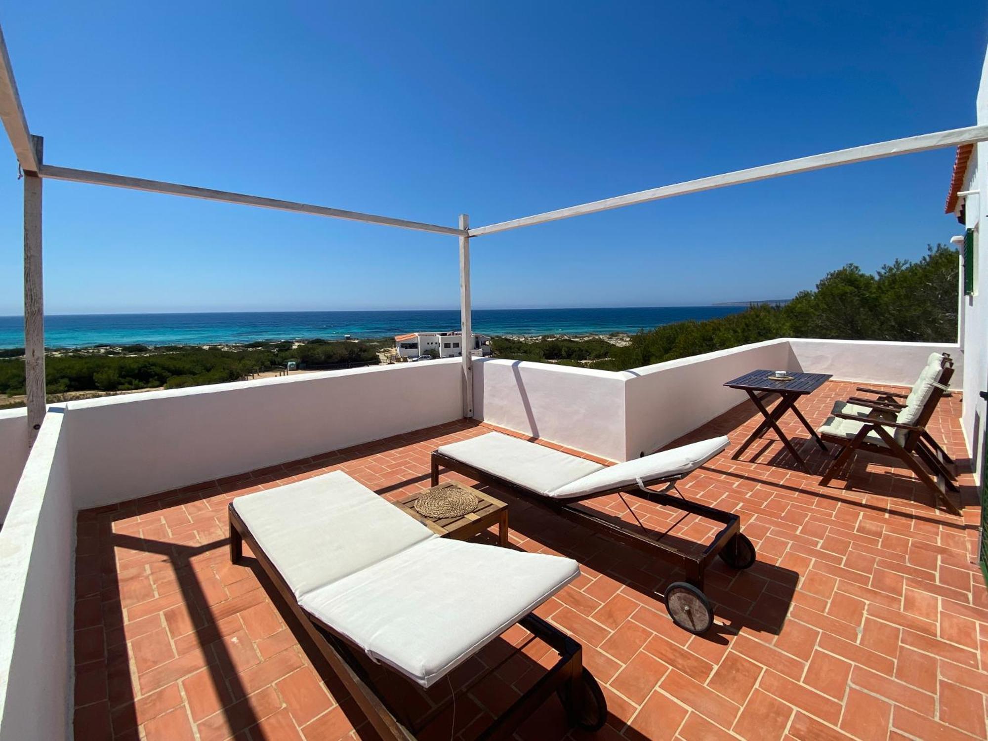Voga Mari - Astbury Formentera Apartment Плая Мигхорн Екстериор снимка